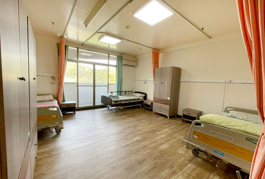 台南市悠然山莊安養中心-養護房間2