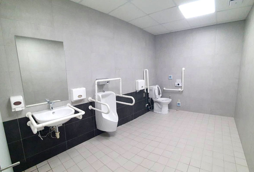 上和長照社團法人附設新北市私立迎合住宿長照機構-廁所